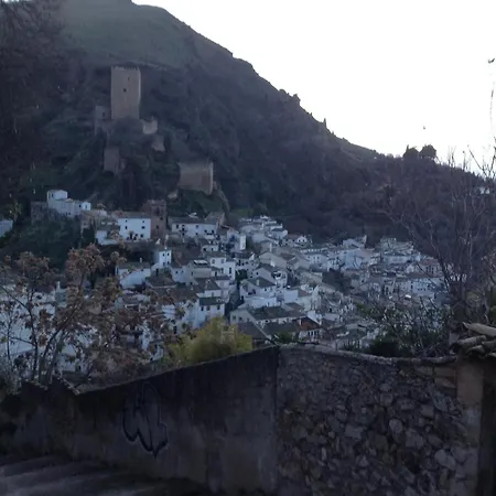Mira Сasa de vacaciones Cazorla